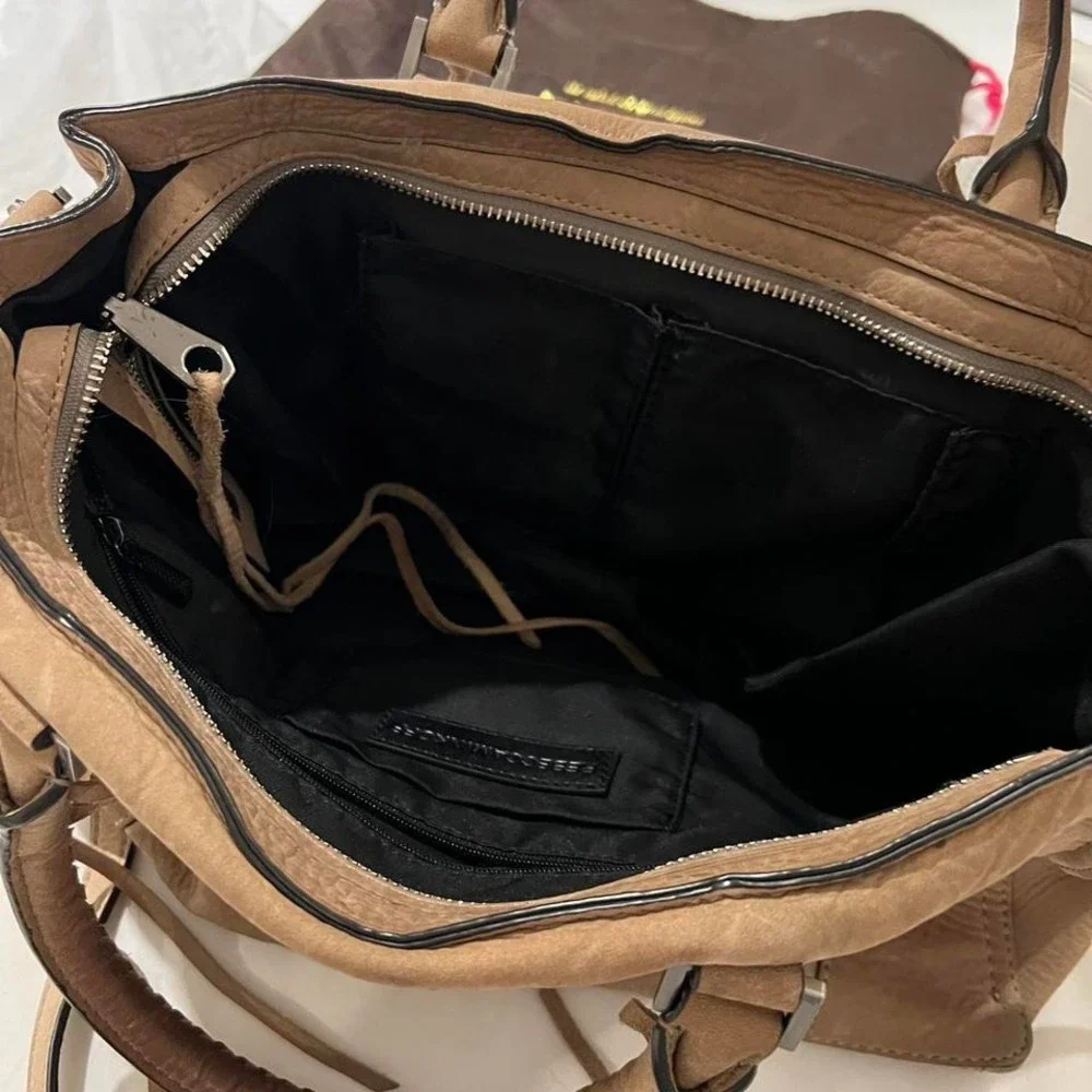 Set of two‎ gently worn bags from Rebecca Minkoff and Kate Spade.